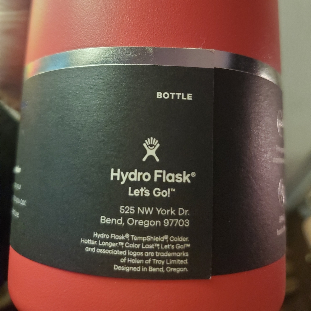 SOLD!!!Hydro Flask - Picture 4 of 7